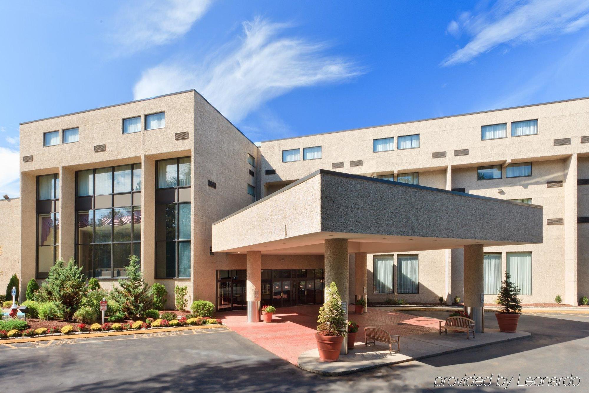Red Lion Hotel קרומוול מראה חיצוני תמונה