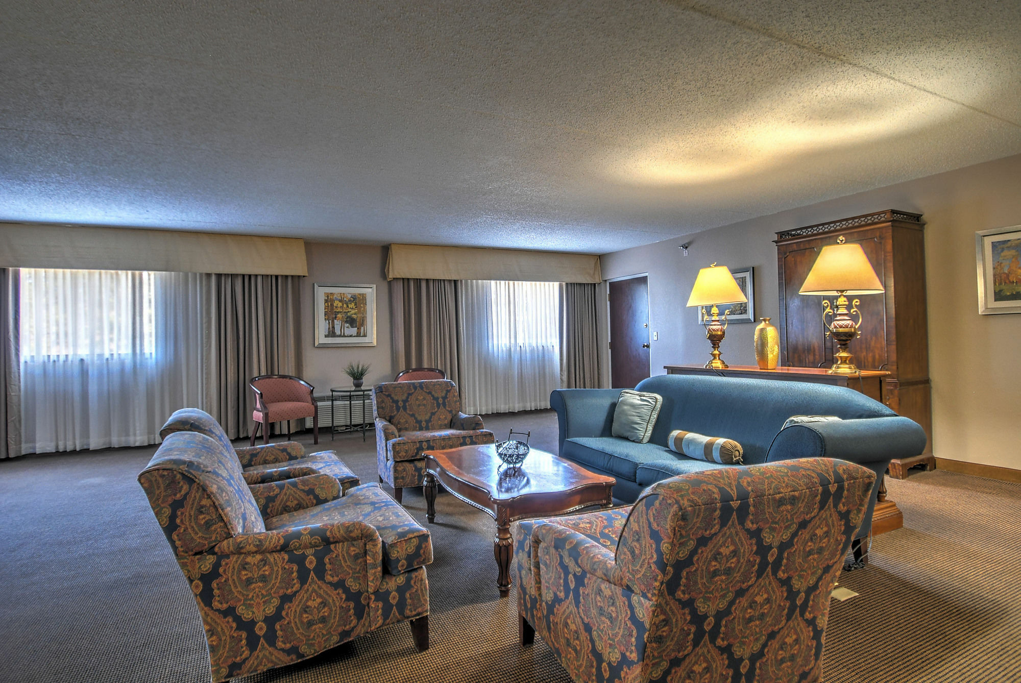 Red Lion Hotel קרומוול מראה חיצוני תמונה